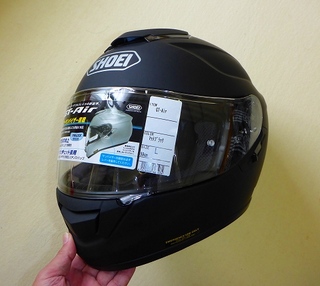 ヘルメット SHOEI GT-Air: 真っすぐ走ろう！